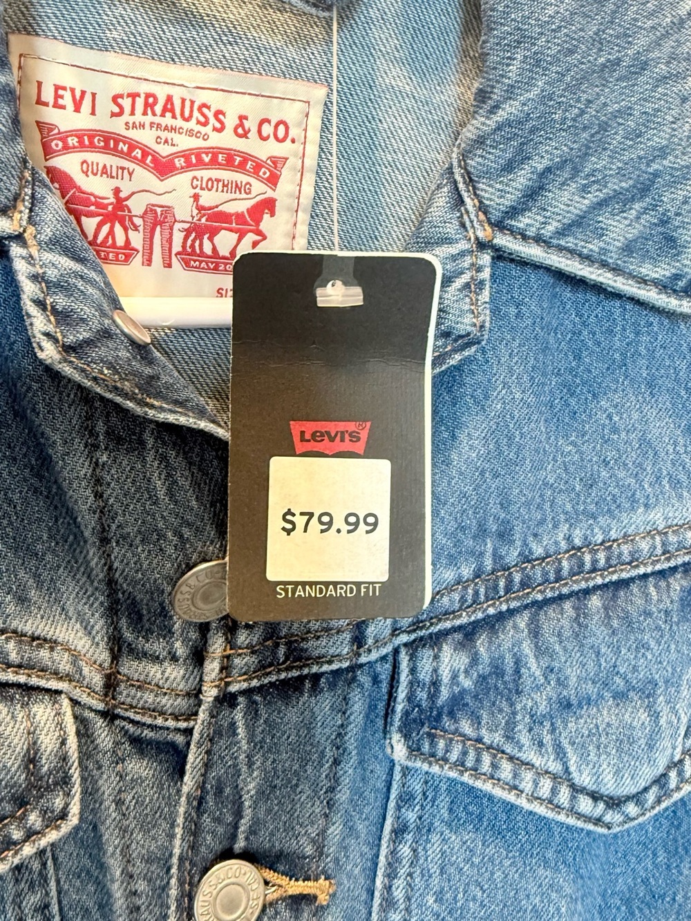 Levi's Classic Light Blue Denim Overalls Jumpsuit - Picture 4 of 4